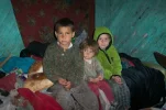 Poor%2520kids%2520in%2520Holbav.webp Poor%2520kids%2520in%2520Holbav.webp